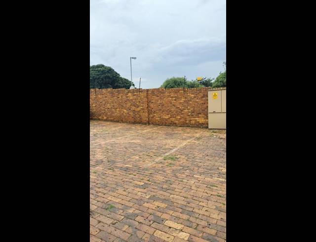 2 BEDROOM TOWNHOUSE FOR SALE IN NATURENA